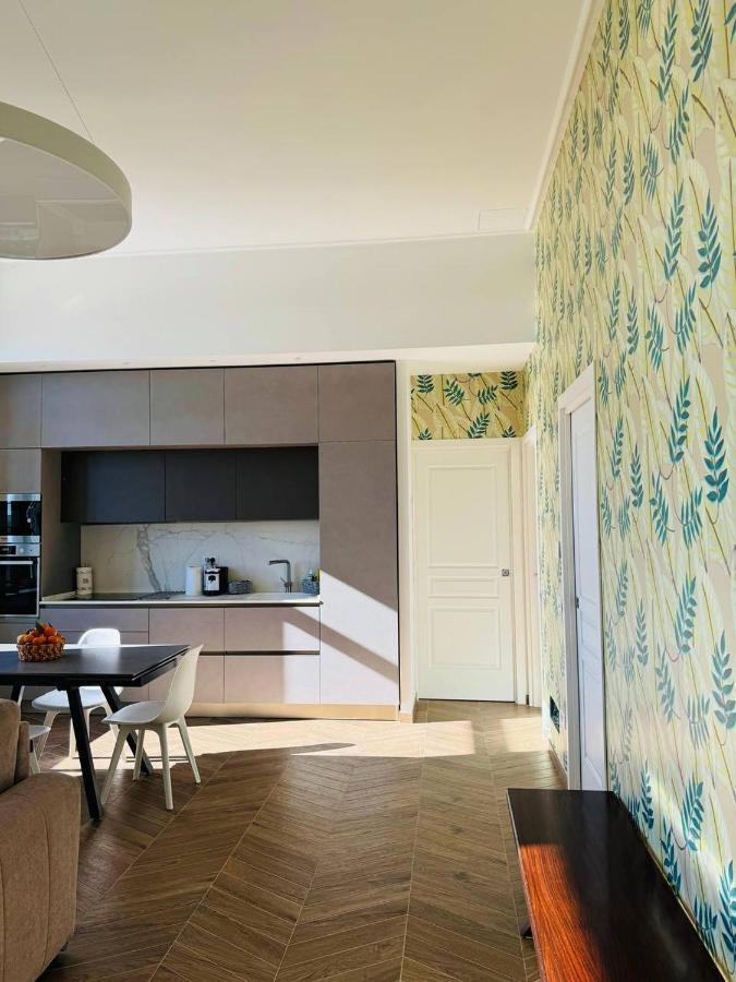 Alocasia Luxury Stay ซาแลร์โน ภายนอก รูปภาพ