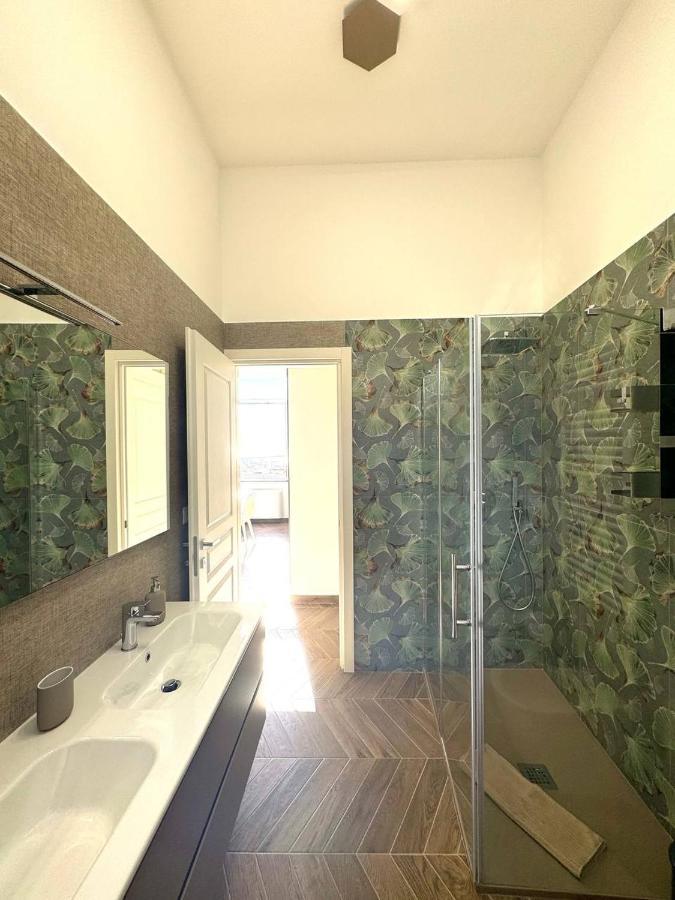 Alocasia Luxury Stay ซาแลร์โน ภายนอก รูปภาพ