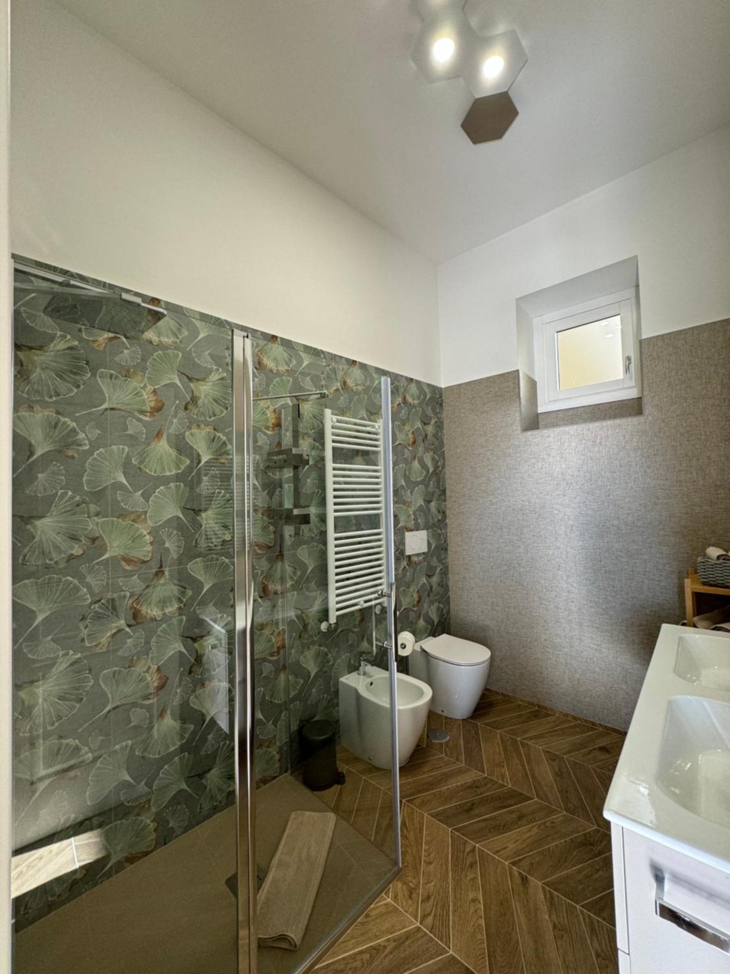 Alocasia Luxury Stay ซาแลร์โน ภายนอก รูปภาพ